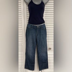 Joe’s Jeans cropped length and low rise size 29